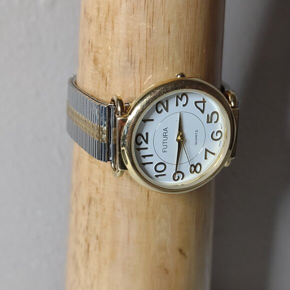 Two Tone 6.5 Inch Futura Stretch Watch - Picture 3 of 11